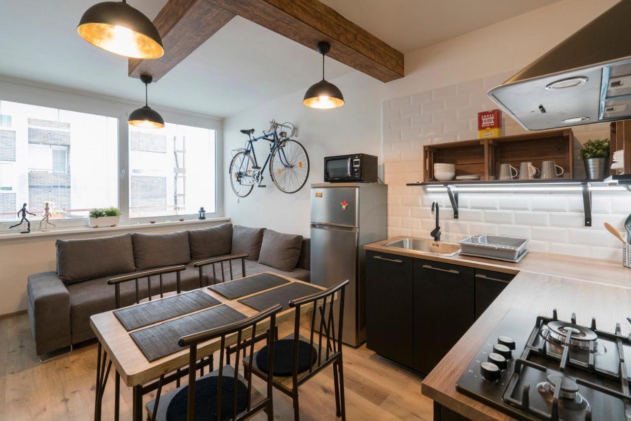 Stylish Centrally Located 1Br Apartment With Parking Μπρατισλάβα Εξωτερικό φωτογραφία