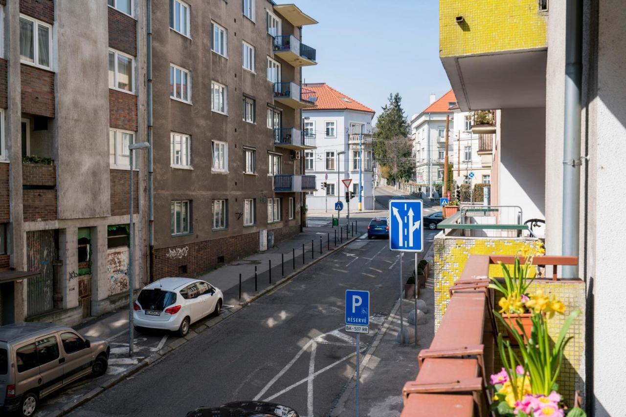 Stylish Centrally Located 1Br Apartment With Parking Μπρατισλάβα Εξωτερικό φωτογραφία